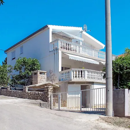 Alida - Srd327 By Interhome Apartment